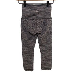 Lululemon Cropped Legging Marl gray size 2 EUC F0172